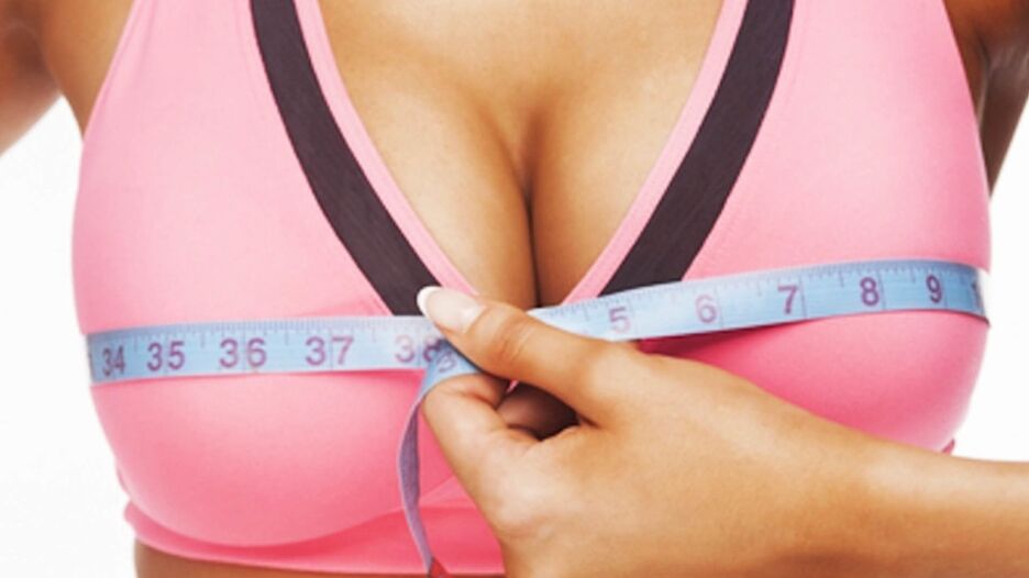 measuring the breast with a centimeter